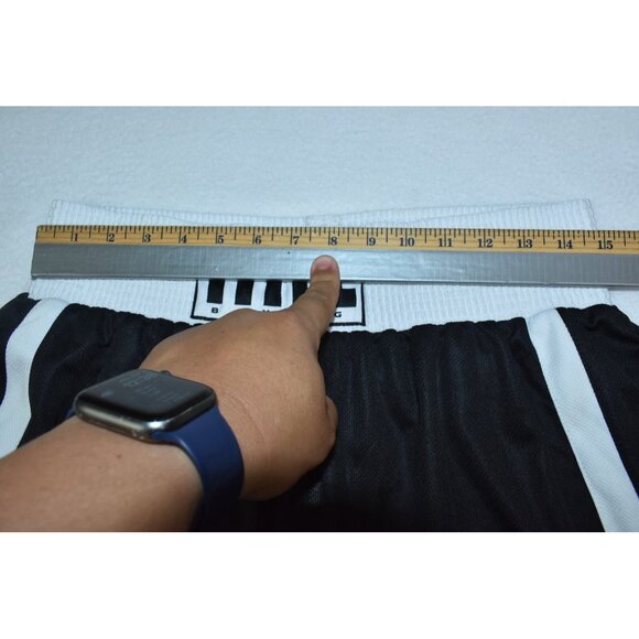 Title Boxing Mens Trunks Size L Black/White Elastic Waist Shorts 7" Inseam - Picture 11 of 12